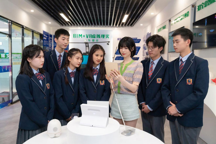 哈爾濱新華電腦學校