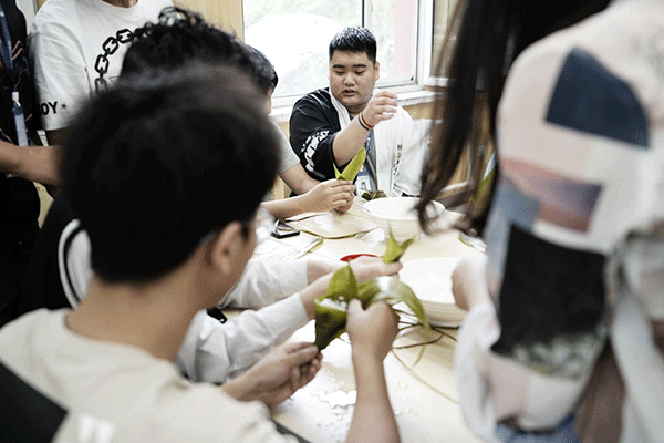 哈爾濱新華電腦學校