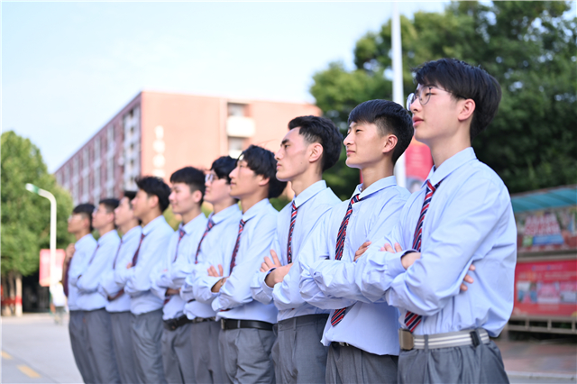 哈爾濱新華電腦學校
