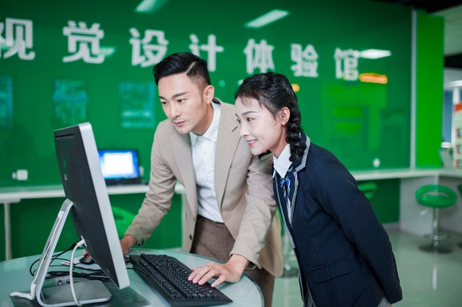 哈爾濱新華電腦學校