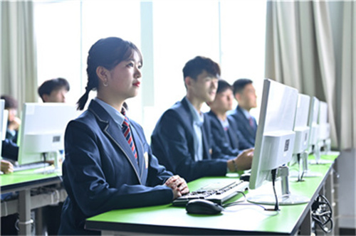 石家莊新華電腦學校