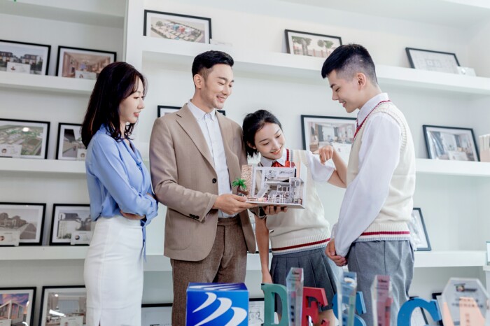 初中畢業生學什么技術好？職業規劃師建議：選擇比努力更重要！