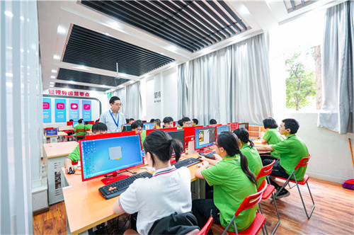 石家莊新華電腦學校