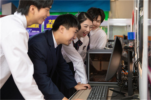 石家莊新華電腦學校
