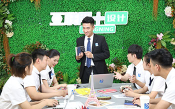 職教大品牌新華電腦教育“洞察職教，預見未來”
