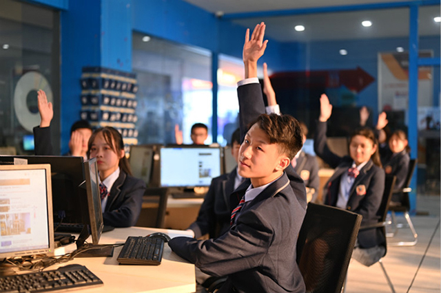 職高有哪些專業(yè)適合男生？看完再決定!